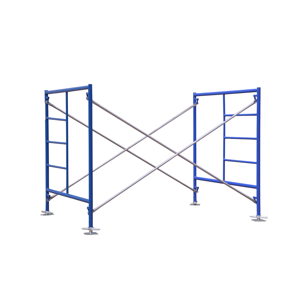 How to prevent falls and injuries when working on scaffolding
